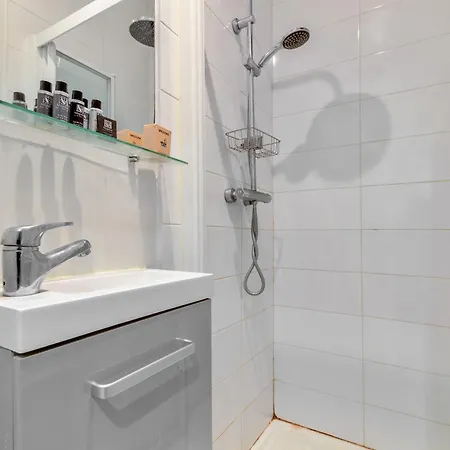 Marche Ordener - Appartement Refait A Neuf Proche Montmartre Paris Exterior photo