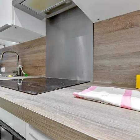 Marche Ordener - Appartement Refait A Neuf Proche Montmartre Paris Exterior photo